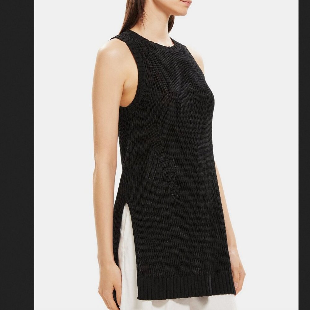 NWT Theory knit sleeveless top